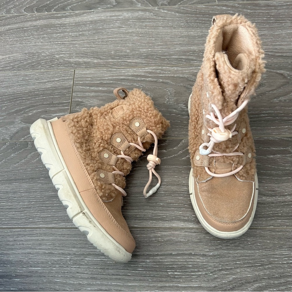 Sorel Youth Explorer Cozy Canoe Boot Size 3